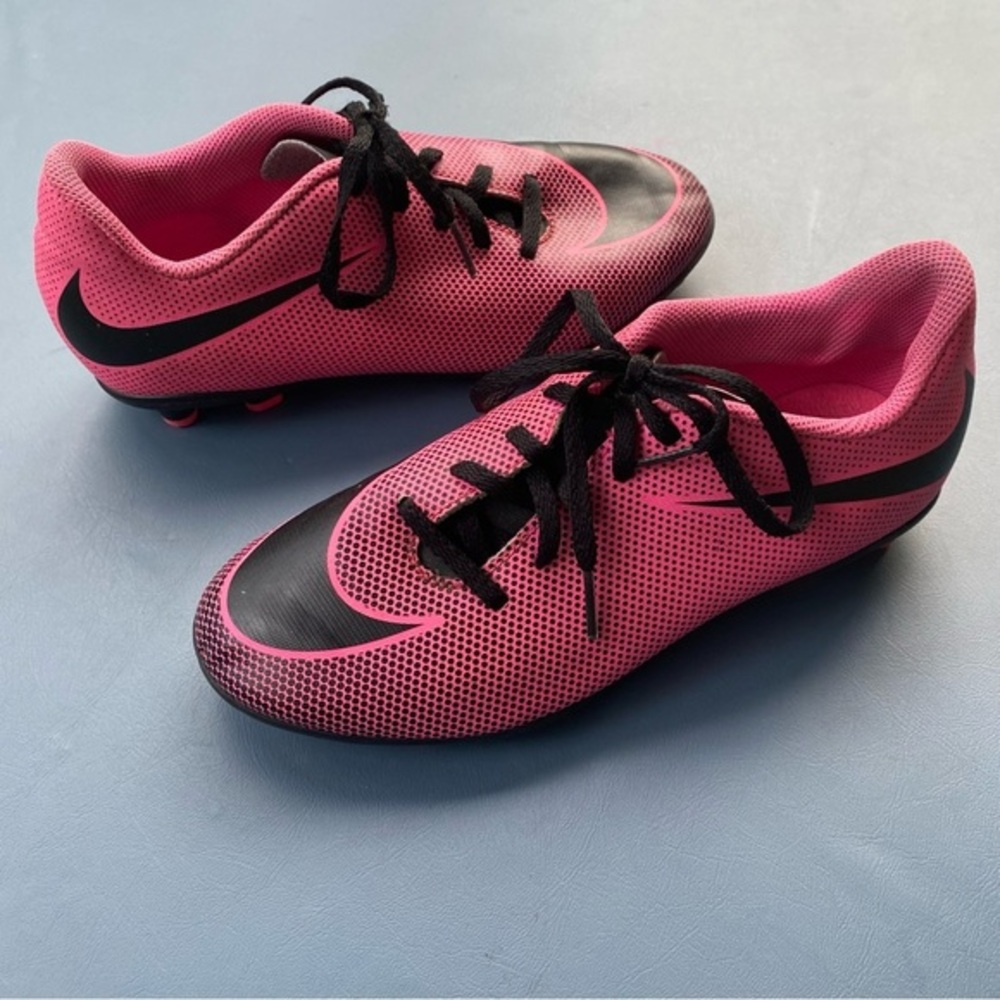 Nike Shoes Girls Cleats Size 5.5Y Lace Up‎ Pink-Black - Picture 7 of 7